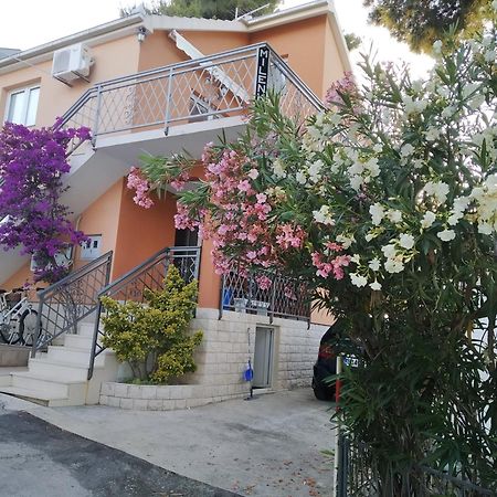 Holiday Home Milenka Rogoznica  Buitenkant foto